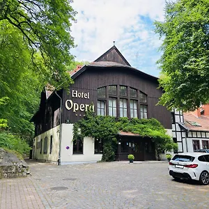 Opera Polsko